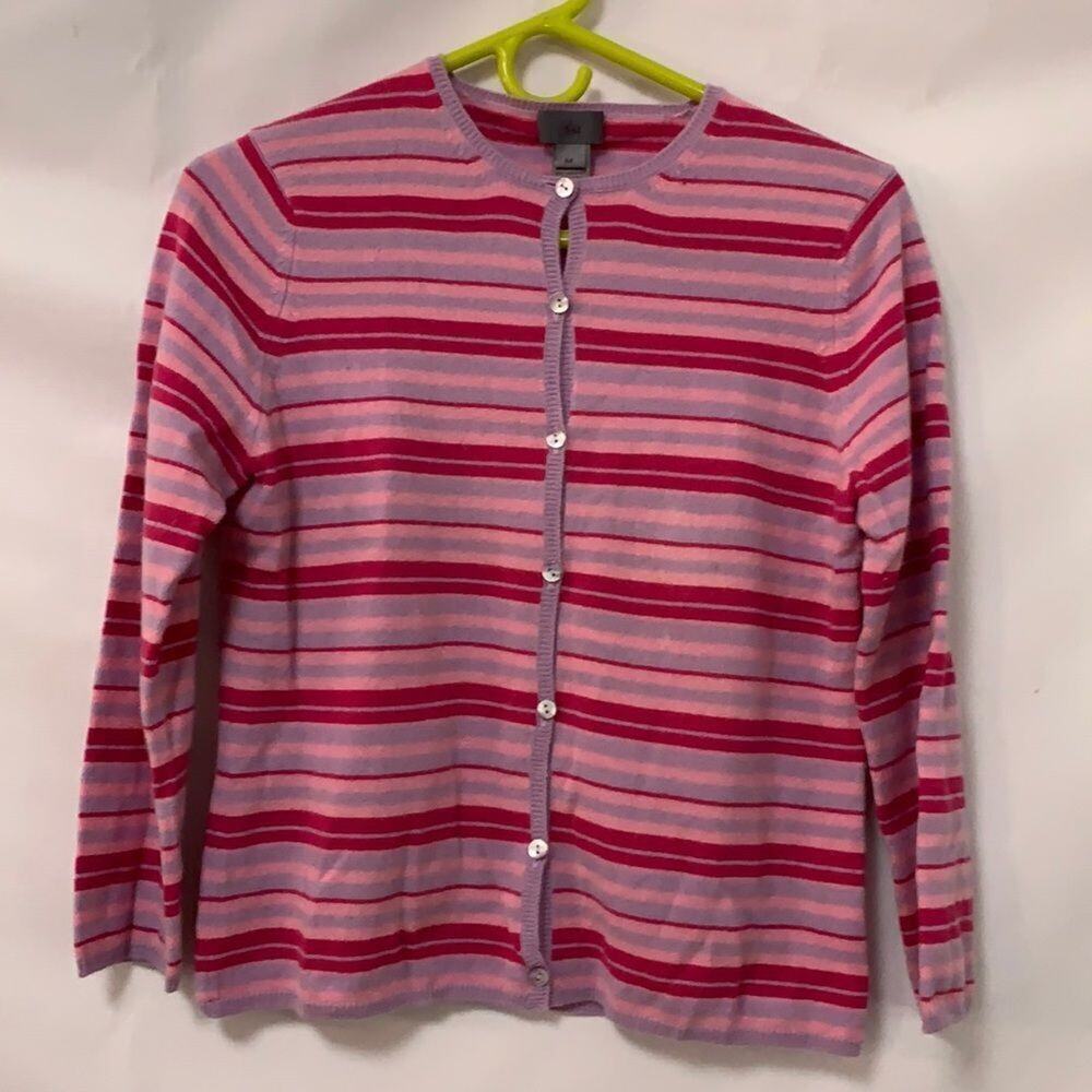 5/48 SAK FIFTH AVE BUTTON DOWN SWEATER SIZE M‎